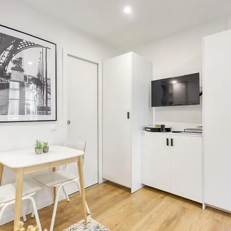 Le Balcon De L'opera I Cozy Apartmán